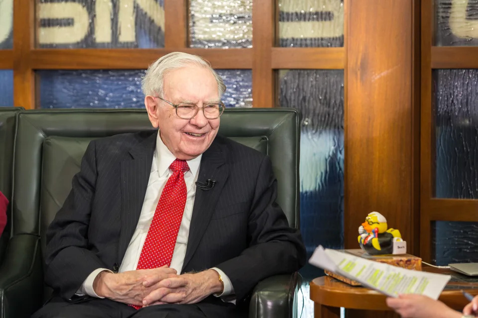 Warren Buffett: America's businesses 'usually find a way'